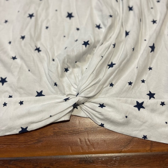 Chaps 2X White Tank With Blue Stars - Picture 2 of 3